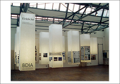 <span style="font-weight: bold">Einblicke</span><br />Mitgliederausstellung des Bundes Deutscher Innenarchitekten BDIA<br />Architekturzentrum Berlin